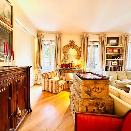 Apartament Comecasa Luxury Flat Scala-brera Mediolan
